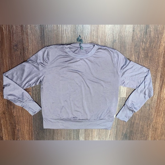 Vuori womens sweater - Picture 2 of 6